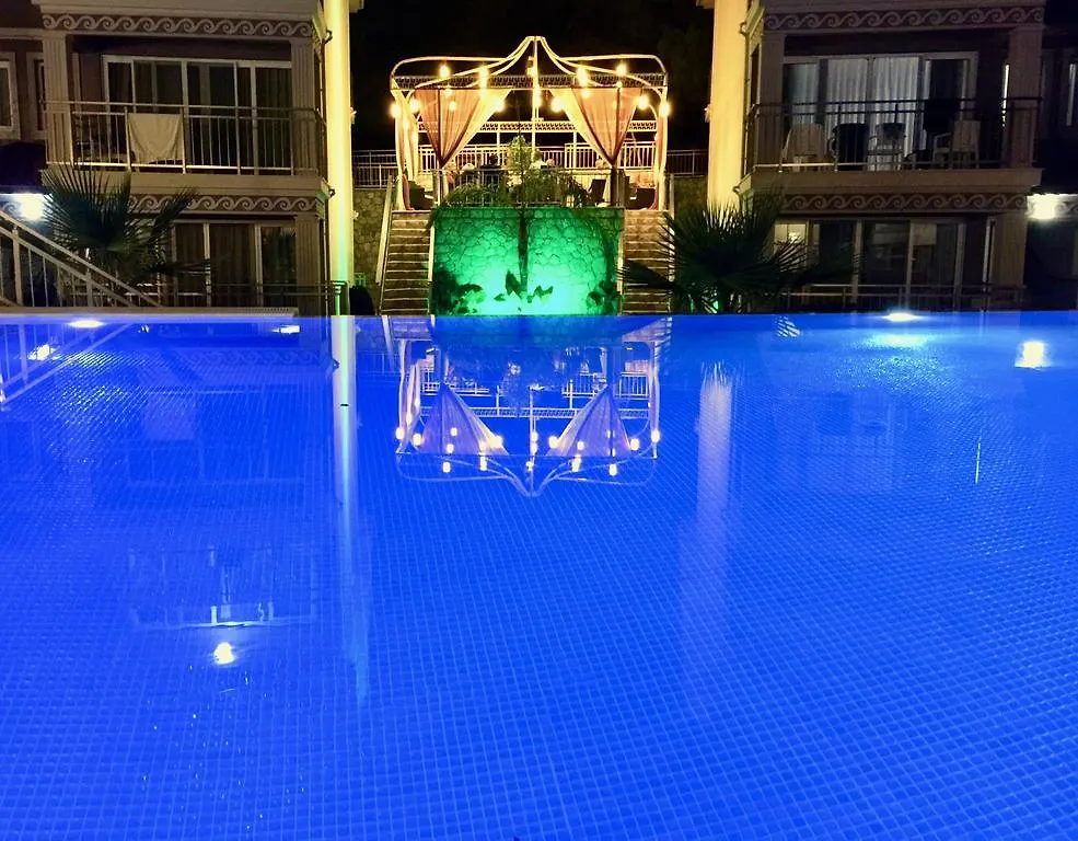 Evra Hotel